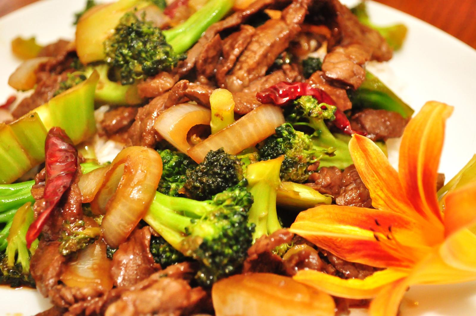 Hoisin Beef & Scallion Rolls