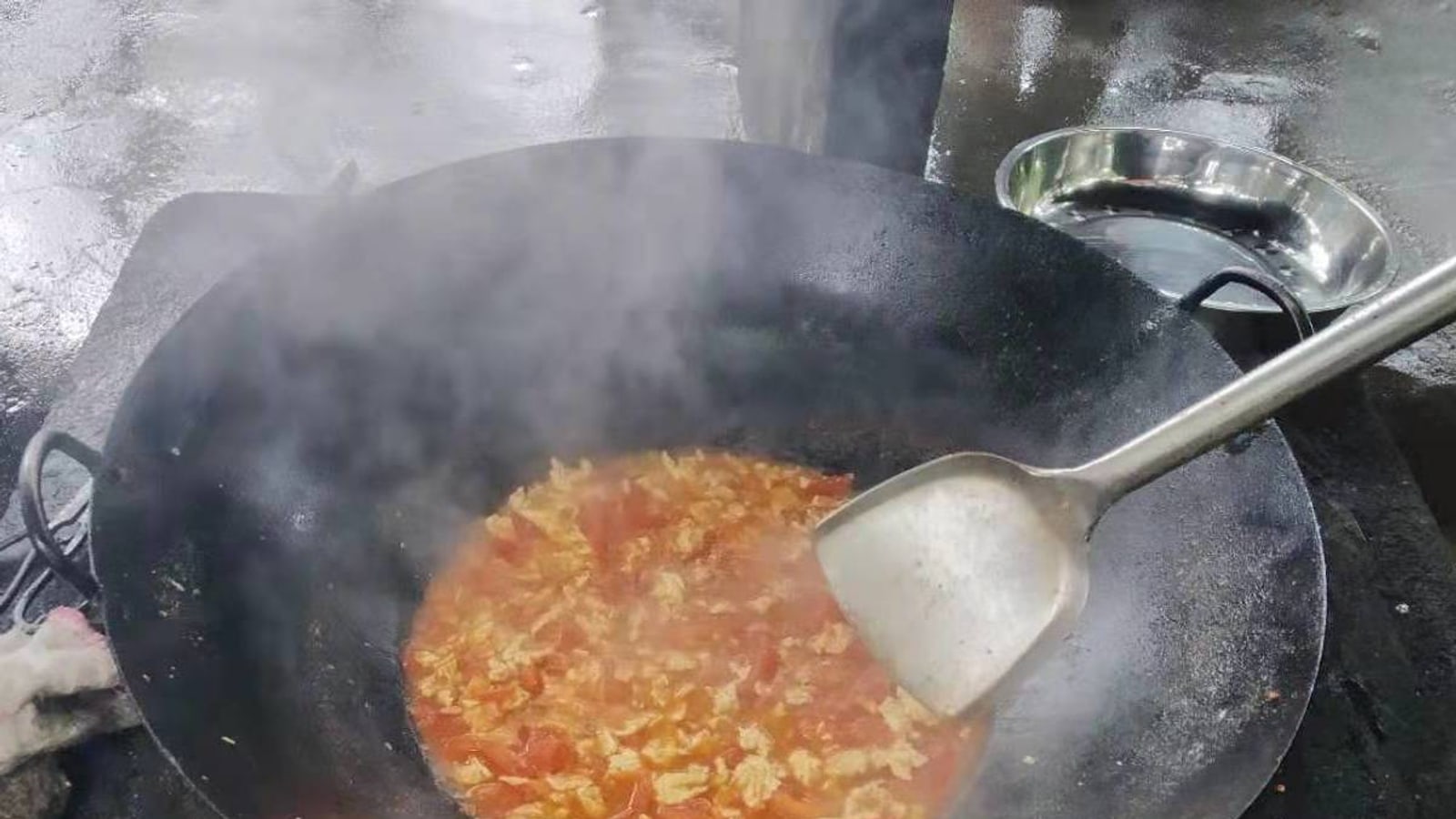 Wok Cooking at Home: Heat, Seasoning and the Perfect Sequence